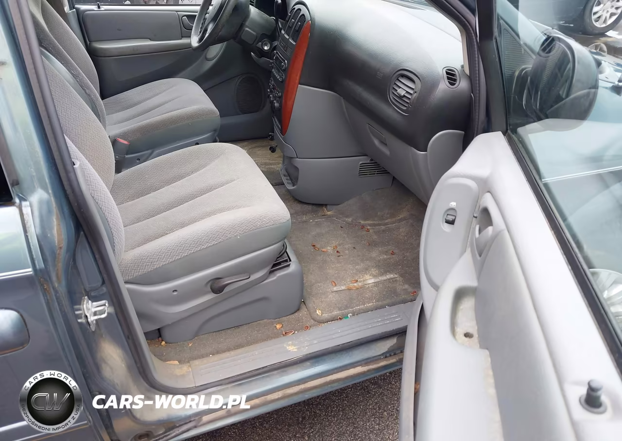 2007 Chrysler Town & Country Lx VIN:2A8GP44R47R246178 - 5