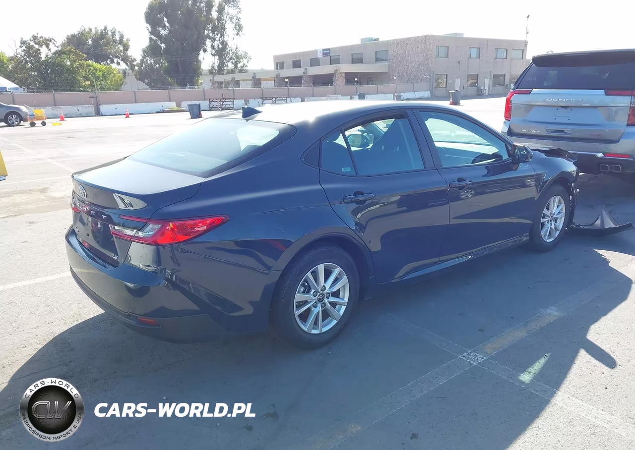 2026 Toyota Camry Le VIN:4T1DAACK9TU253814 - 4