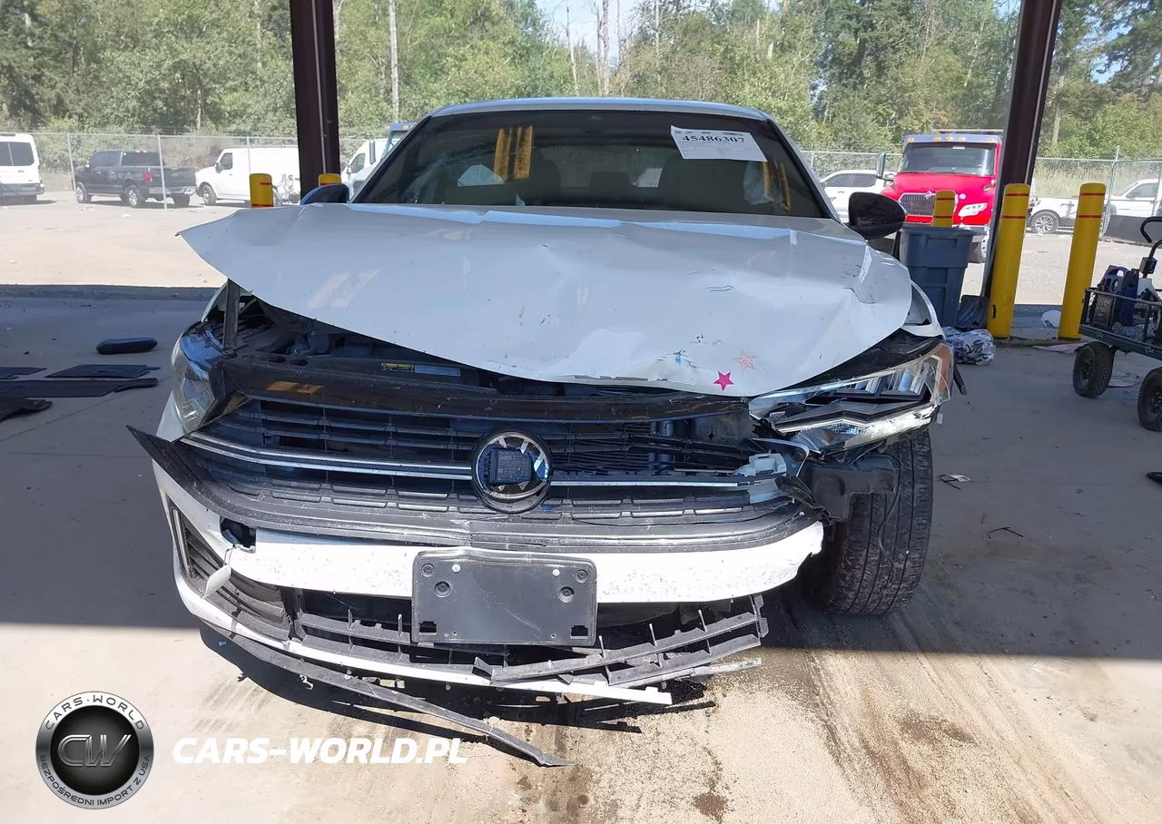 2024 Volkswagen Jetta 1.5T Sport VIN:3VWBM7BU6RM020444 - 6