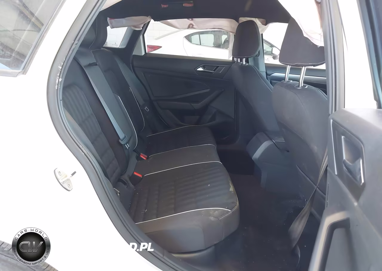 2024 Volkswagen Jetta 1.5T Sport VIN:3VWBM7BU6RM020444 - 8