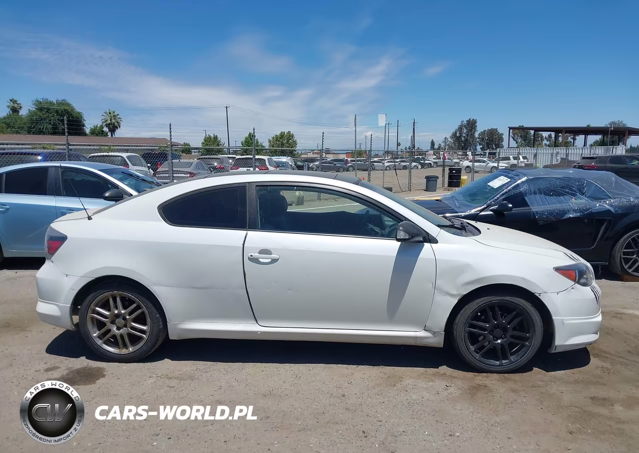 2007 Scion Tc VIN:JTKDE177170212422 - 17