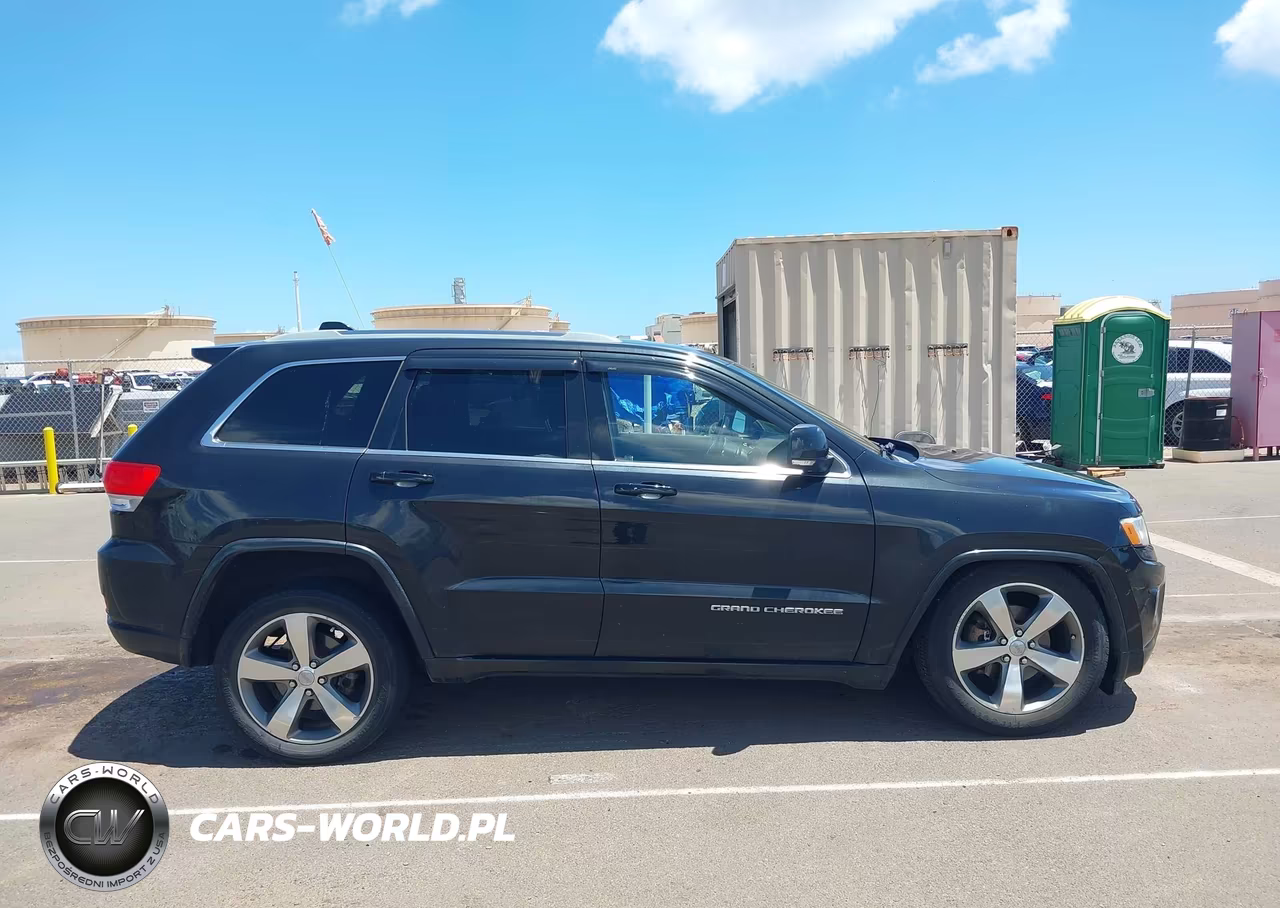 2015 Jeep Grand Cherokee Overland VIN:1C4RJFCG5FC866963 - 12