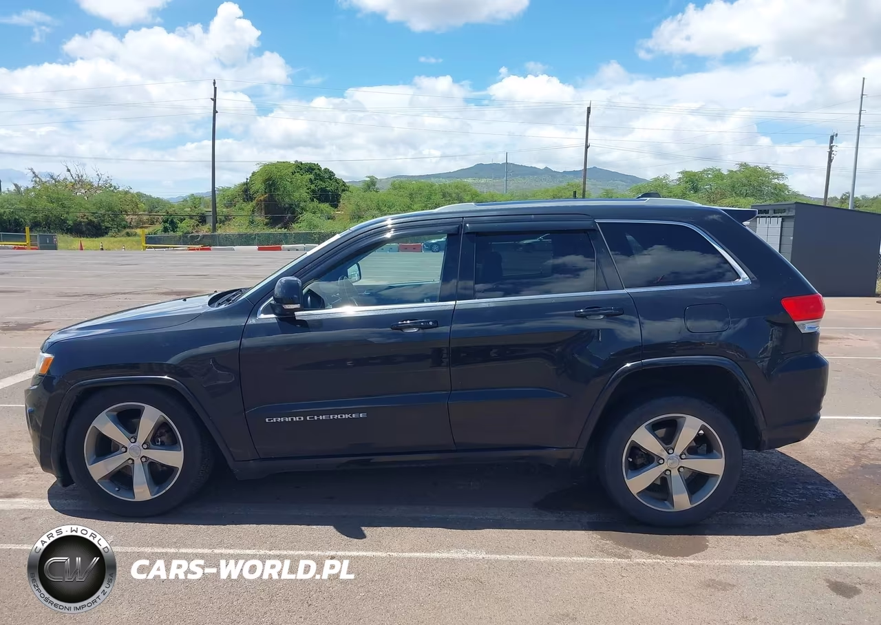 2015 Jeep Grand Cherokee Overland VIN:1C4RJFCG5FC866963 - 13