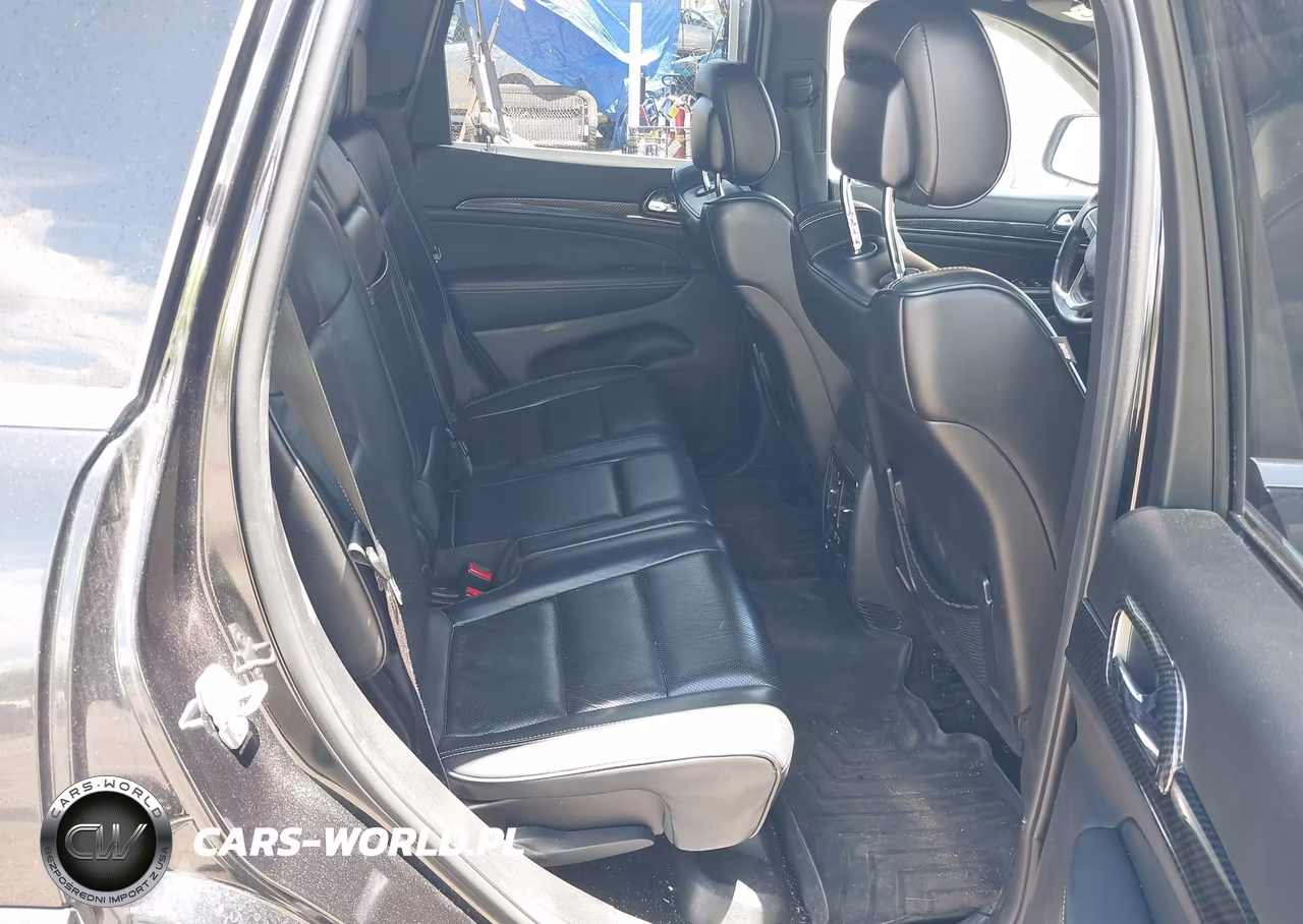2015 Jeep Grand Cherokee Overland VIN:1C4RJFCG5FC866963 - 8