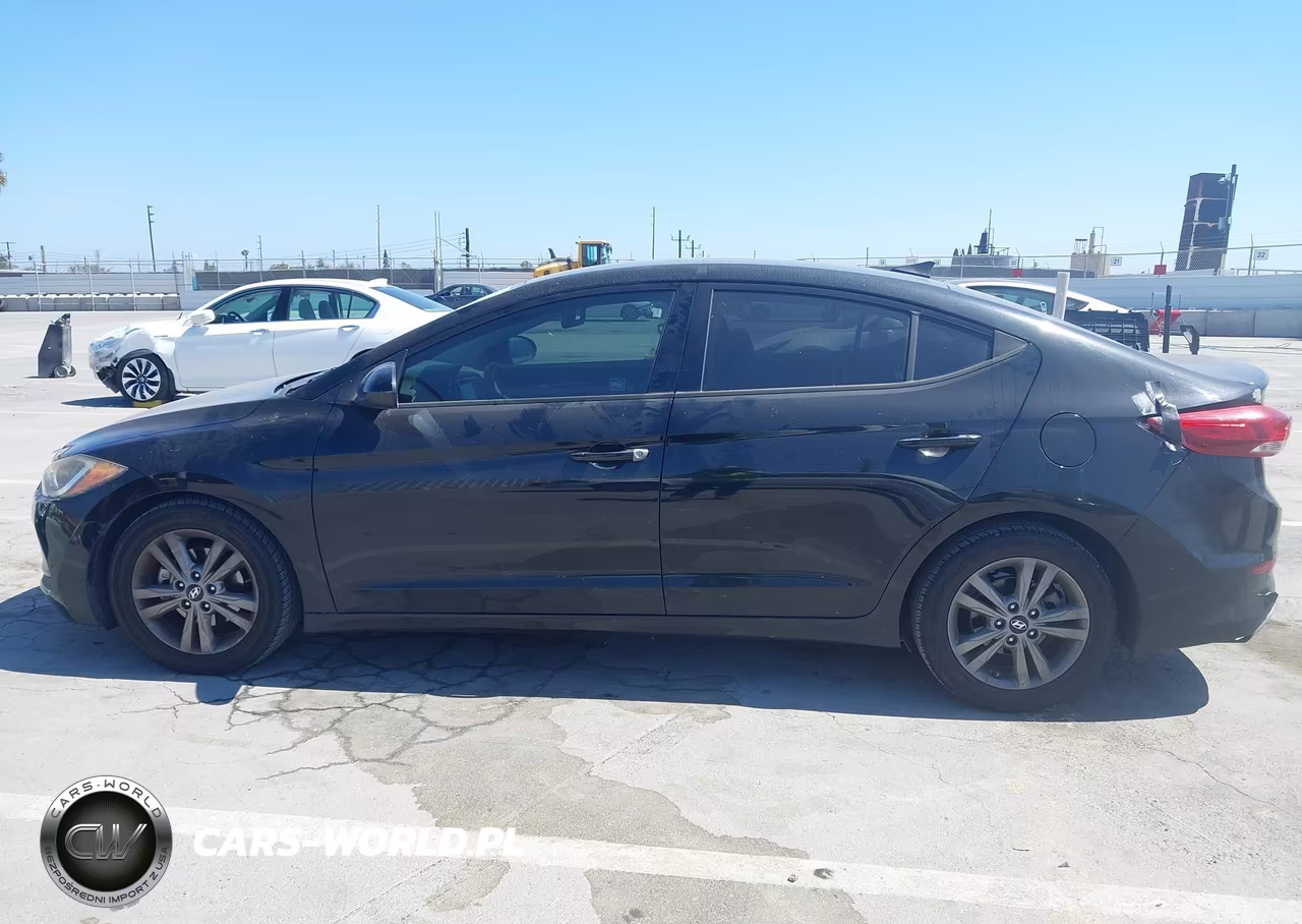 2018 Hyundai Elantra Sel VIN:5NPD84LF4JH214821 - 14