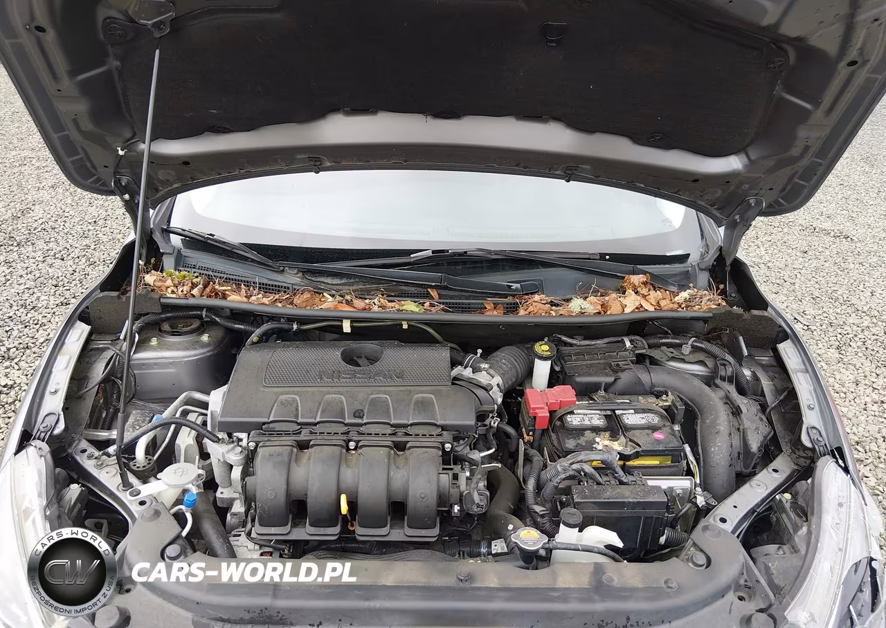 2018 Nissan Sentra S VIN:3N1AB7AP8JY346472 - 10