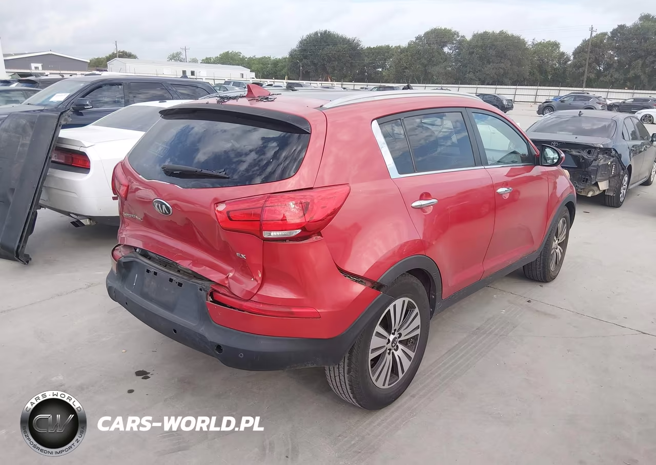 2014 Kia Sportage Ex VIN:KNDPC3AC0E7615579 - 4