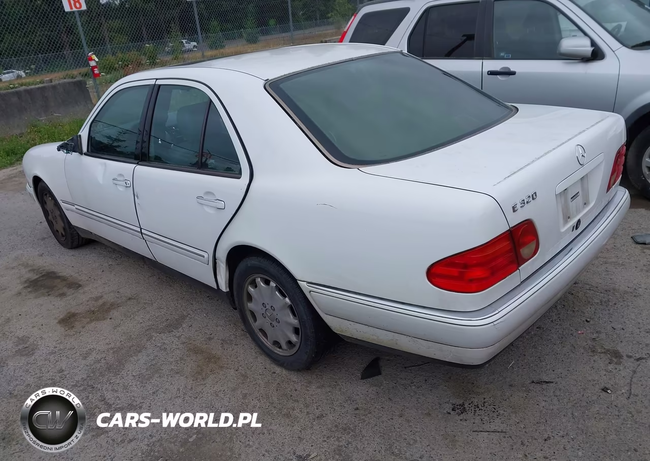 1997 Mercedes-Benz E 320 VIN:WDBJF55F0VJ032220 - 3