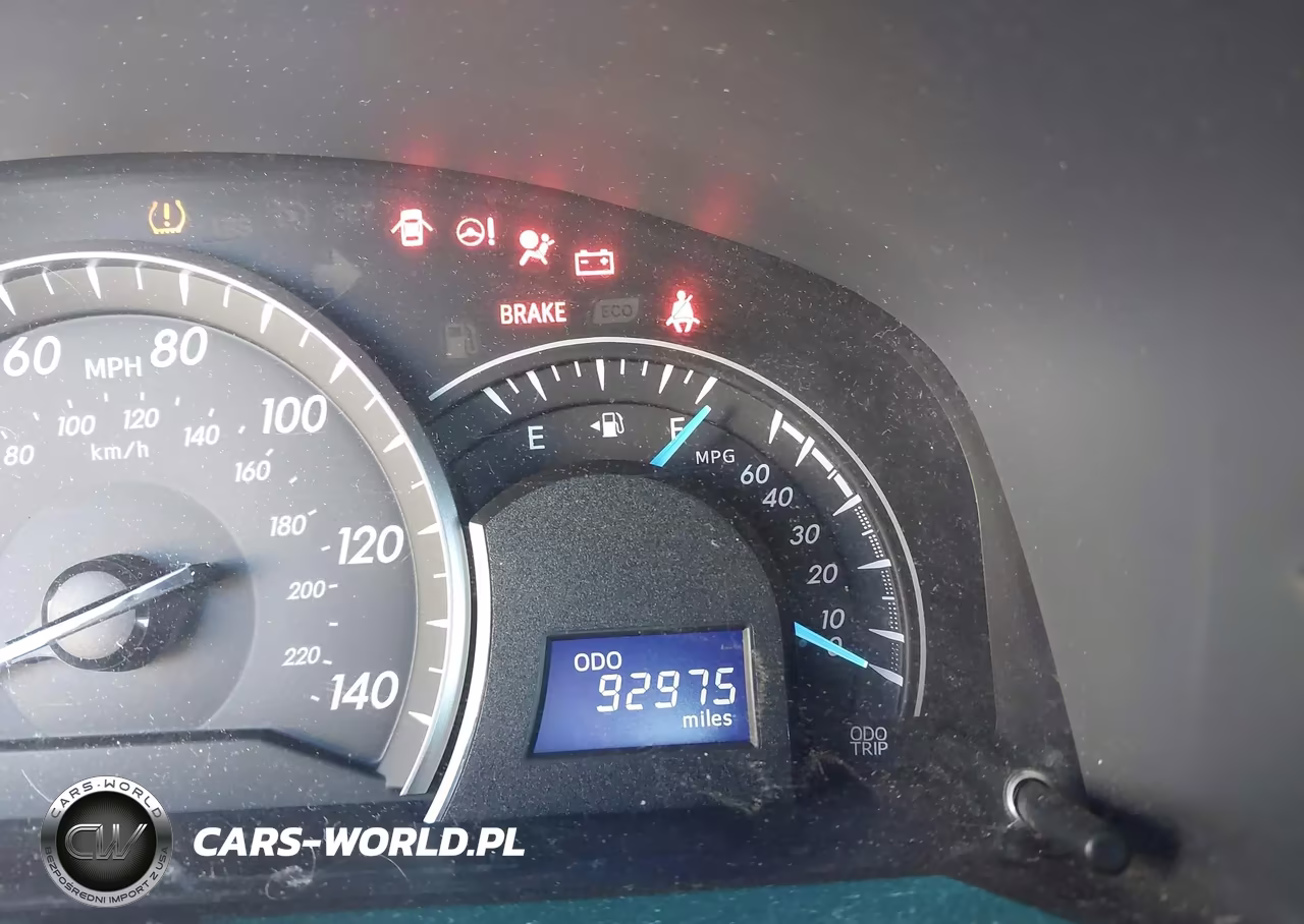 2013 Toyota Camry Le VIN:4T4BF1FK9DR328880 - 16