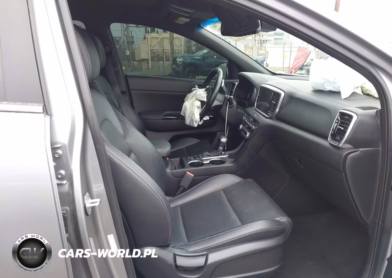 2022 Kia Sportage Nightfall Edition VIN:KNDP6CAC4N7949556 - 5