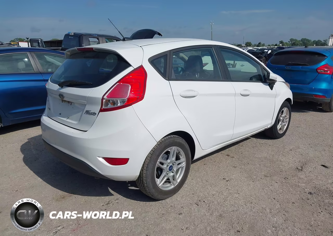 2017 Ford Fiesta VIN:3FADP4EJ6HM115237 - 4