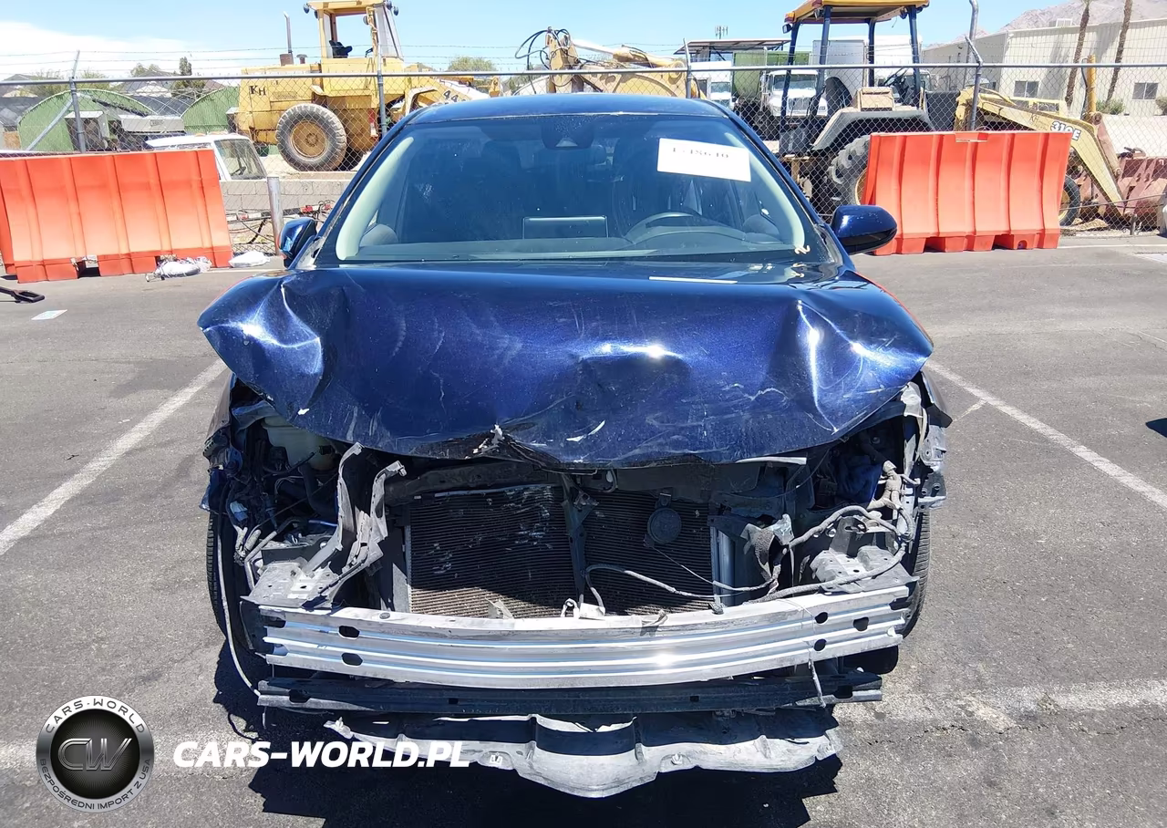 2020 Toyota Corolla Le VIN:5YFEPRAE6LP103921 - 13