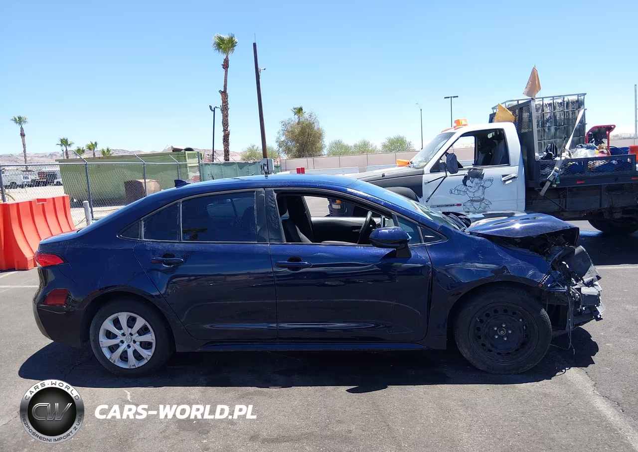 2020 Toyota Corolla Le VIN:5YFEPRAE6LP103921 - 14