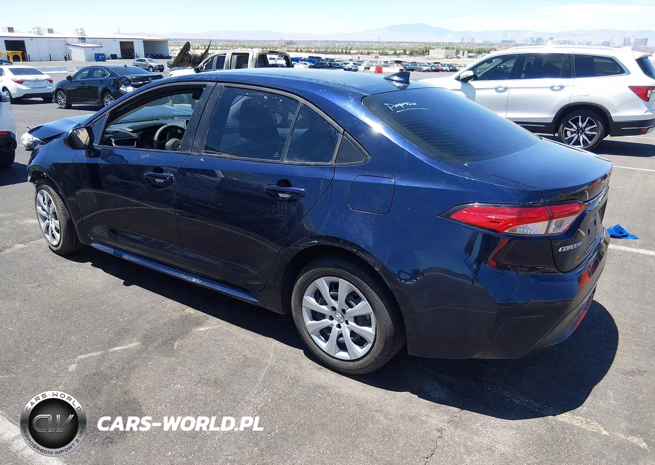 2020 Toyota Corolla Le VIN:5YFEPRAE6LP103921 - 3