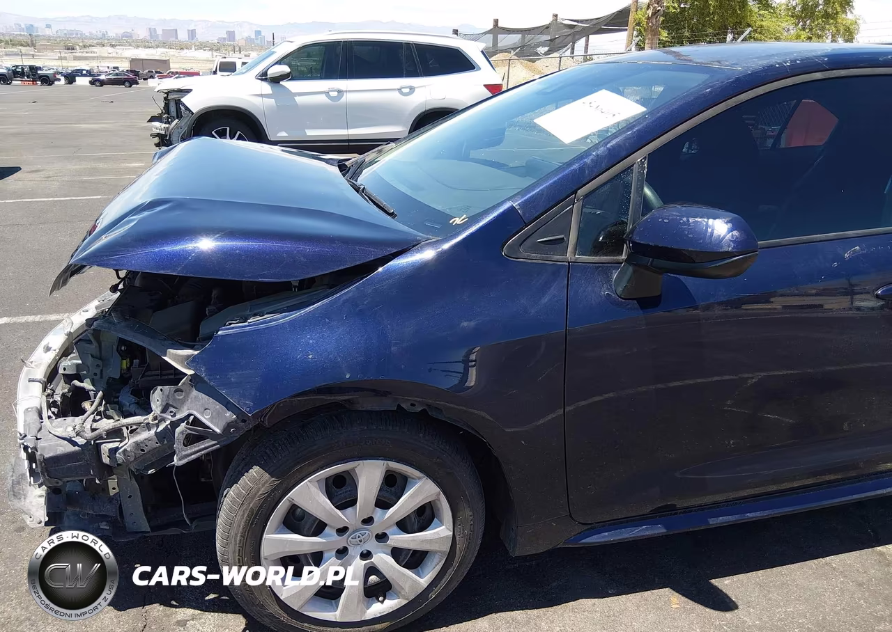 2020 Toyota Corolla Le VIN:5YFEPRAE6LP103921 - 6