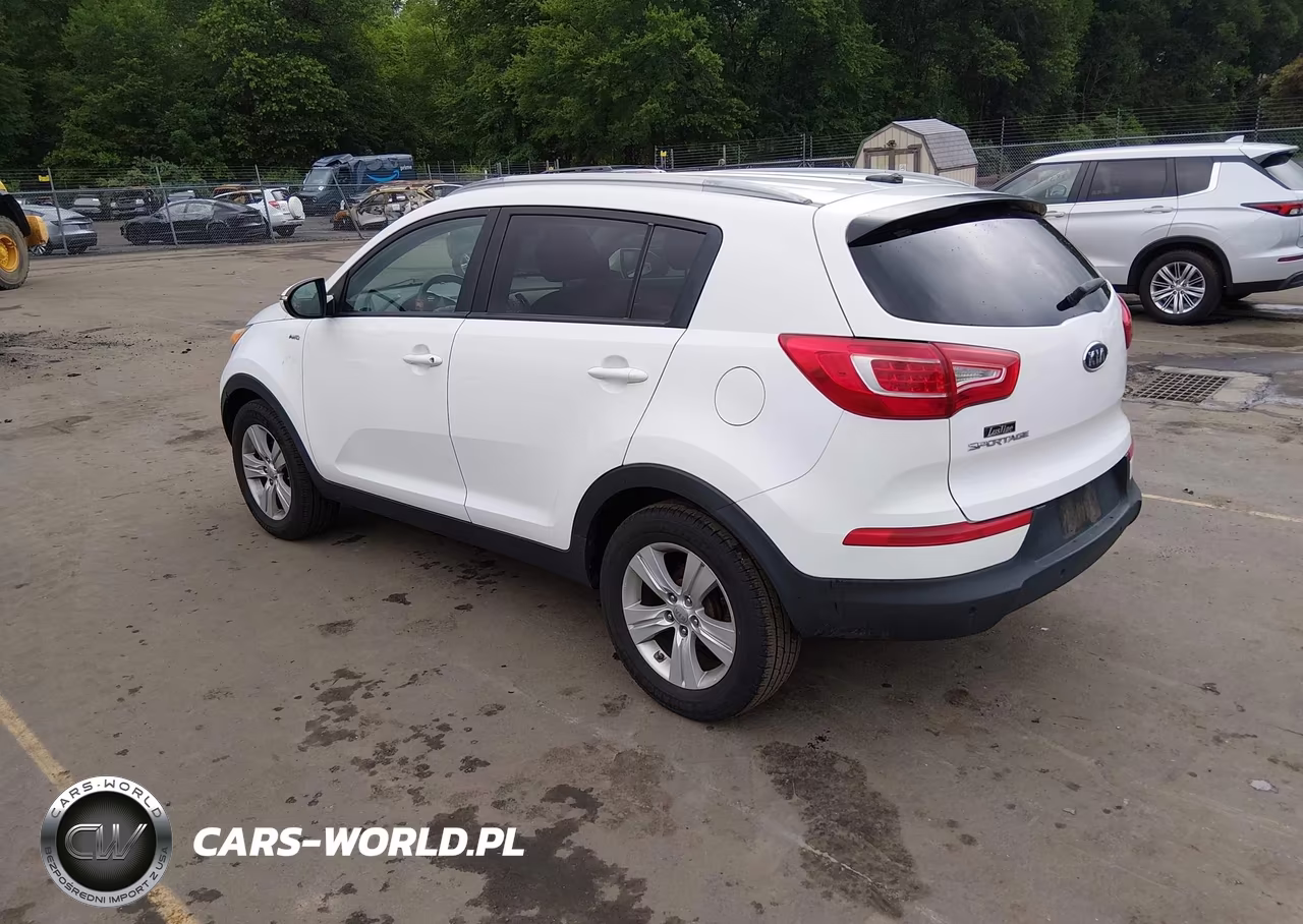 2012 Kia Sportage Lx VIN:KNDPBCA20C7249565 - 3