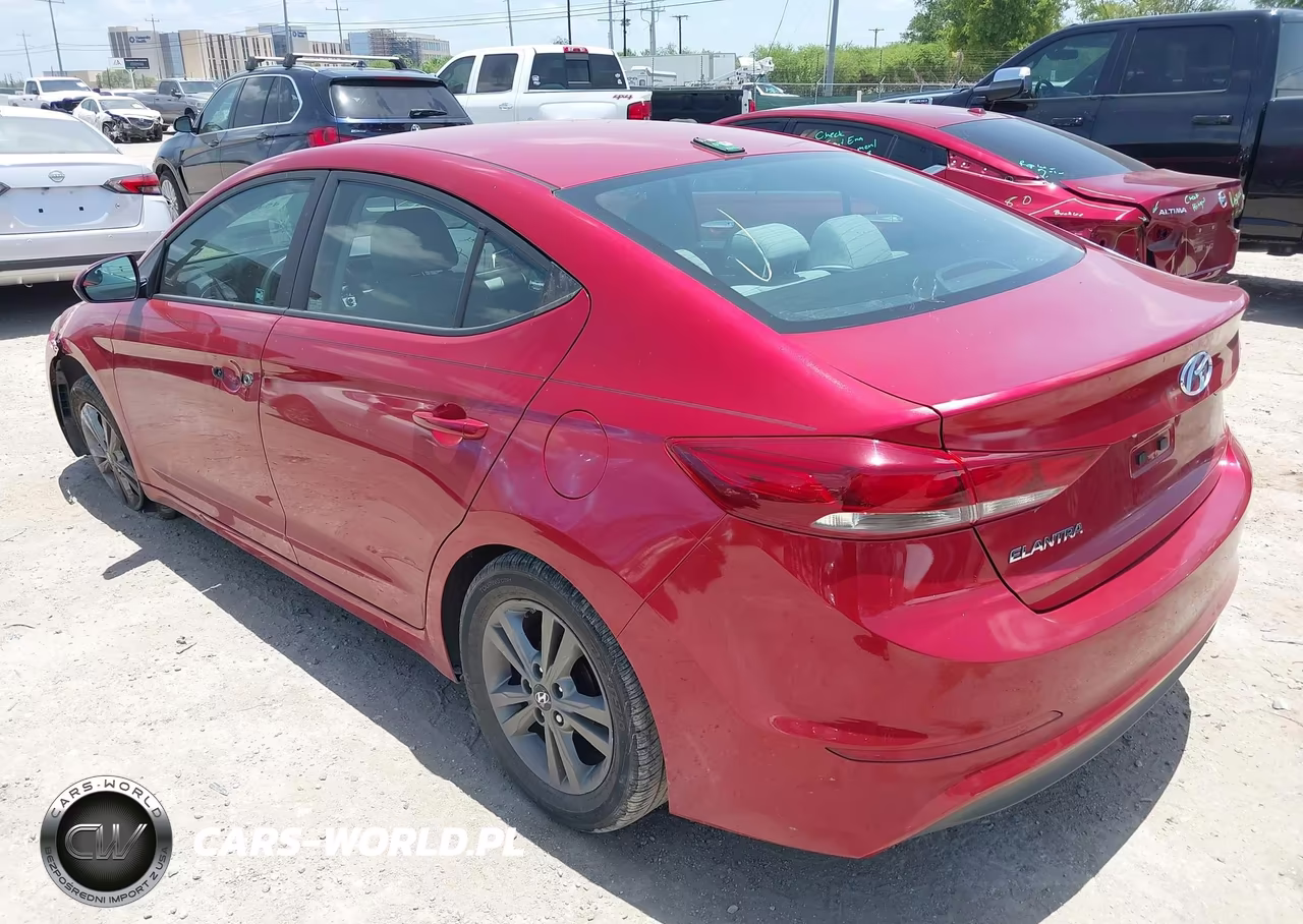 2017 Hyundai Elantra Se VIN:5NPD84LFXHH065518 - 3