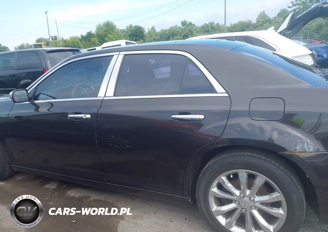 2013 Chrysler 300C Awd VIN:2C3CCAKT1DH619083 - 14