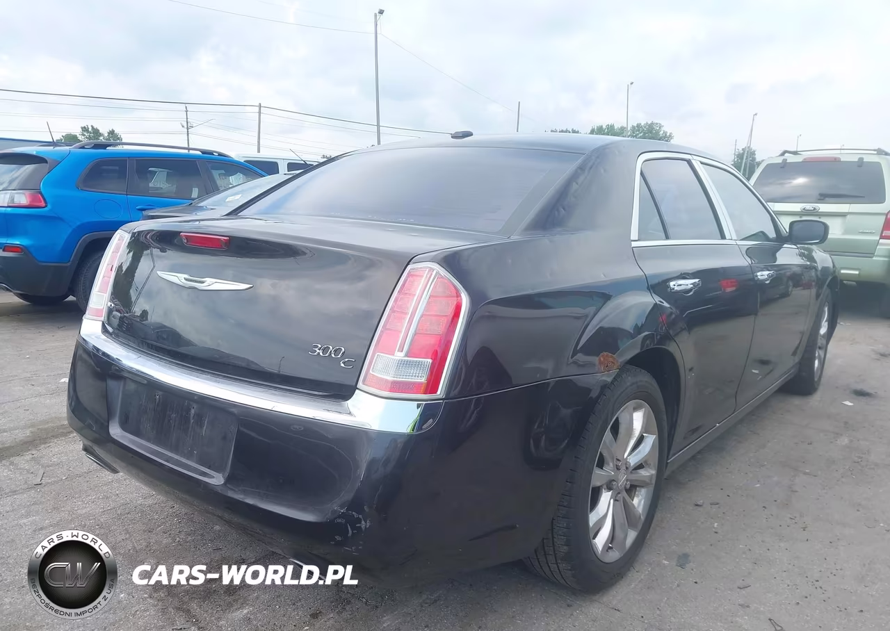 2013 Chrysler 300C Awd VIN:2C3CCAKT1DH619083 - 4