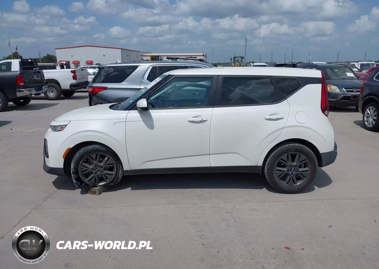 2021 Kia Soul Ex VIN:KNDJ33AU1M7125827 - 14