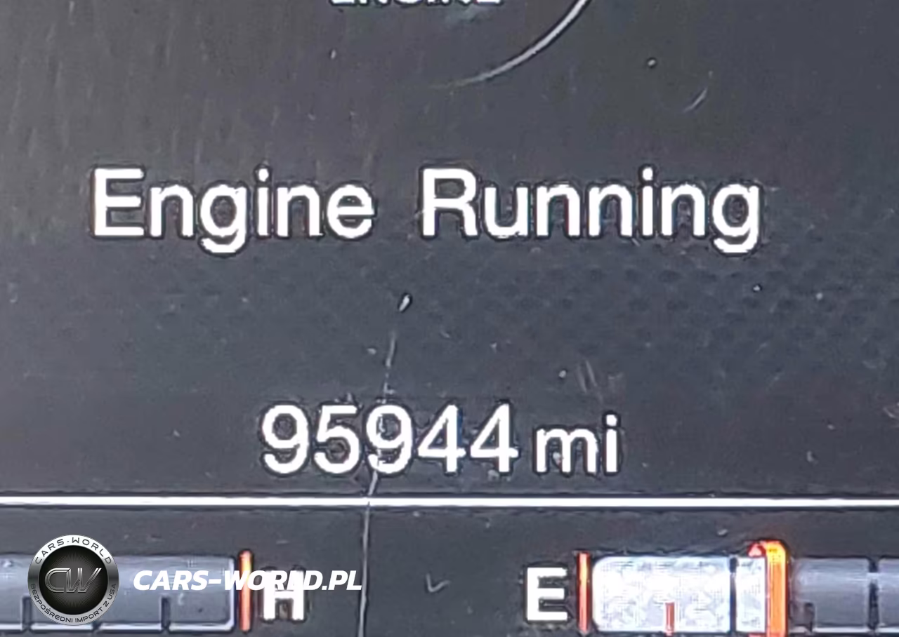 2018 Jeep Renegade Limited 4X4 VIN:ZACCJBDBXJPG76372 - 16