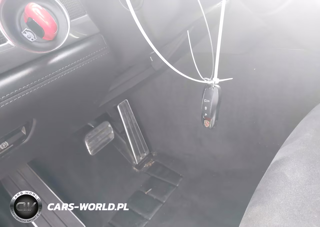 2015 Porsche Panamera Gts VIN:WP0AF2A77FL080592 - 11