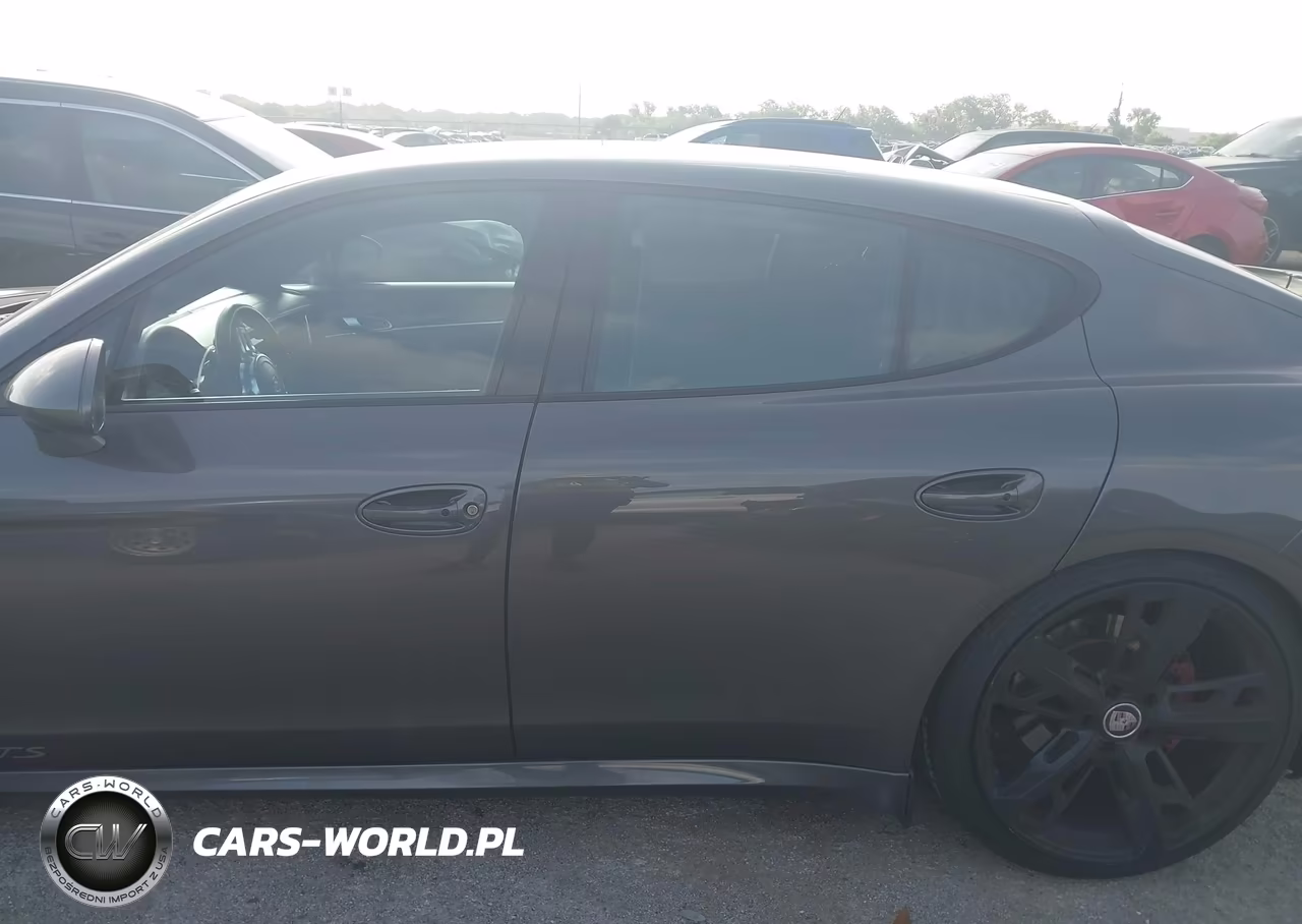 2015 Porsche Panamera Gts VIN:WP0AF2A77FL080592 - 15