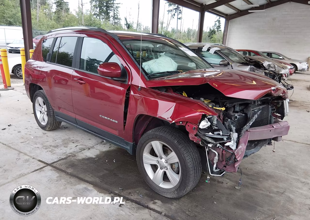 2015 Jeep Compass Latitude – zdjęcie 1 z 17