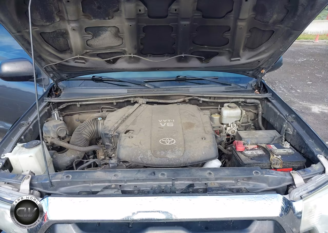 2014 Toyota Tacoma Base V6 VIN:5TFLU4EN4EX104079 - 10