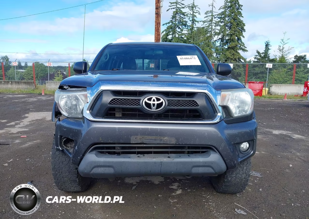 2014 Toyota Tacoma Base V6 VIN:5TFLU4EN4EX104079 - 12
