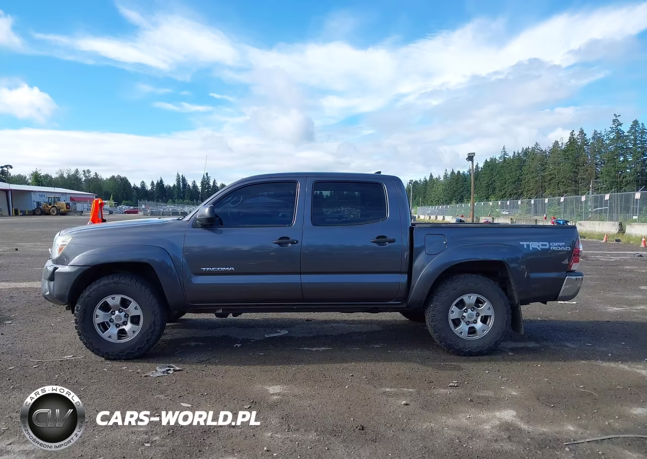 2014 Toyota Tacoma Base V6 VIN:5TFLU4EN4EX104079 - 14