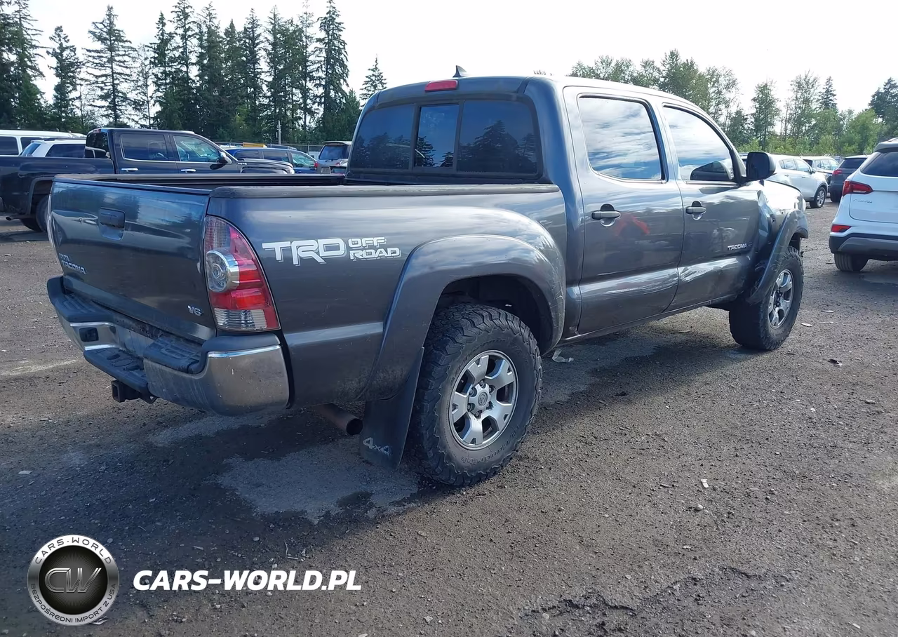 2014 Toyota Tacoma Base V6 VIN:5TFLU4EN4EX104079 - 4