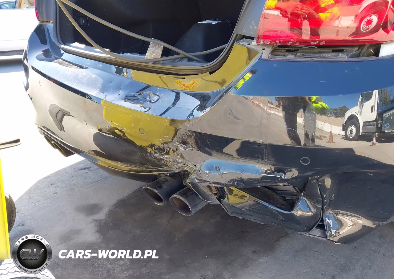 2019 BMW M4 VIN:WBS4Y9C53KAG67501 - 17