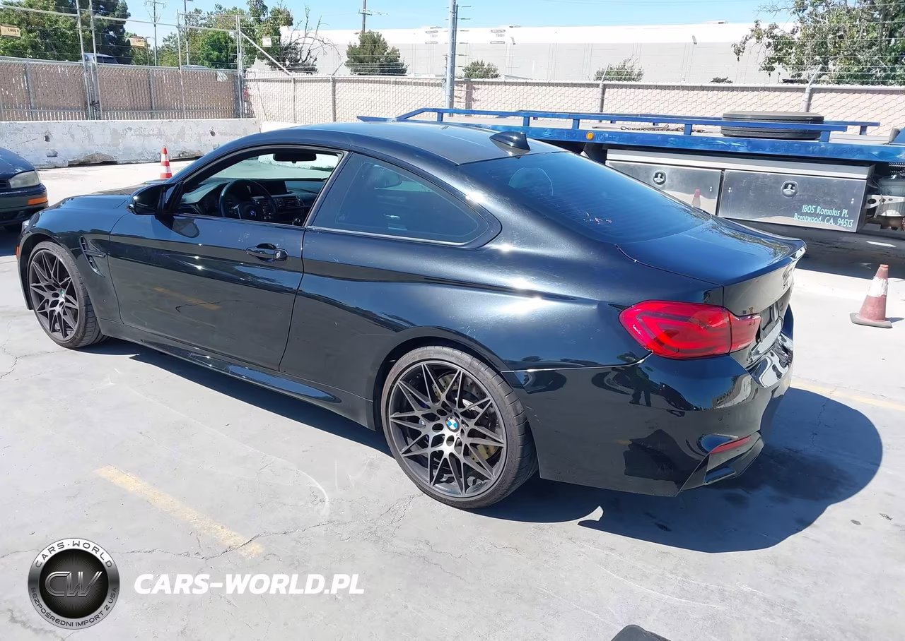 2019 BMW M4 VIN:WBS4Y9C53KAG67501 - 3