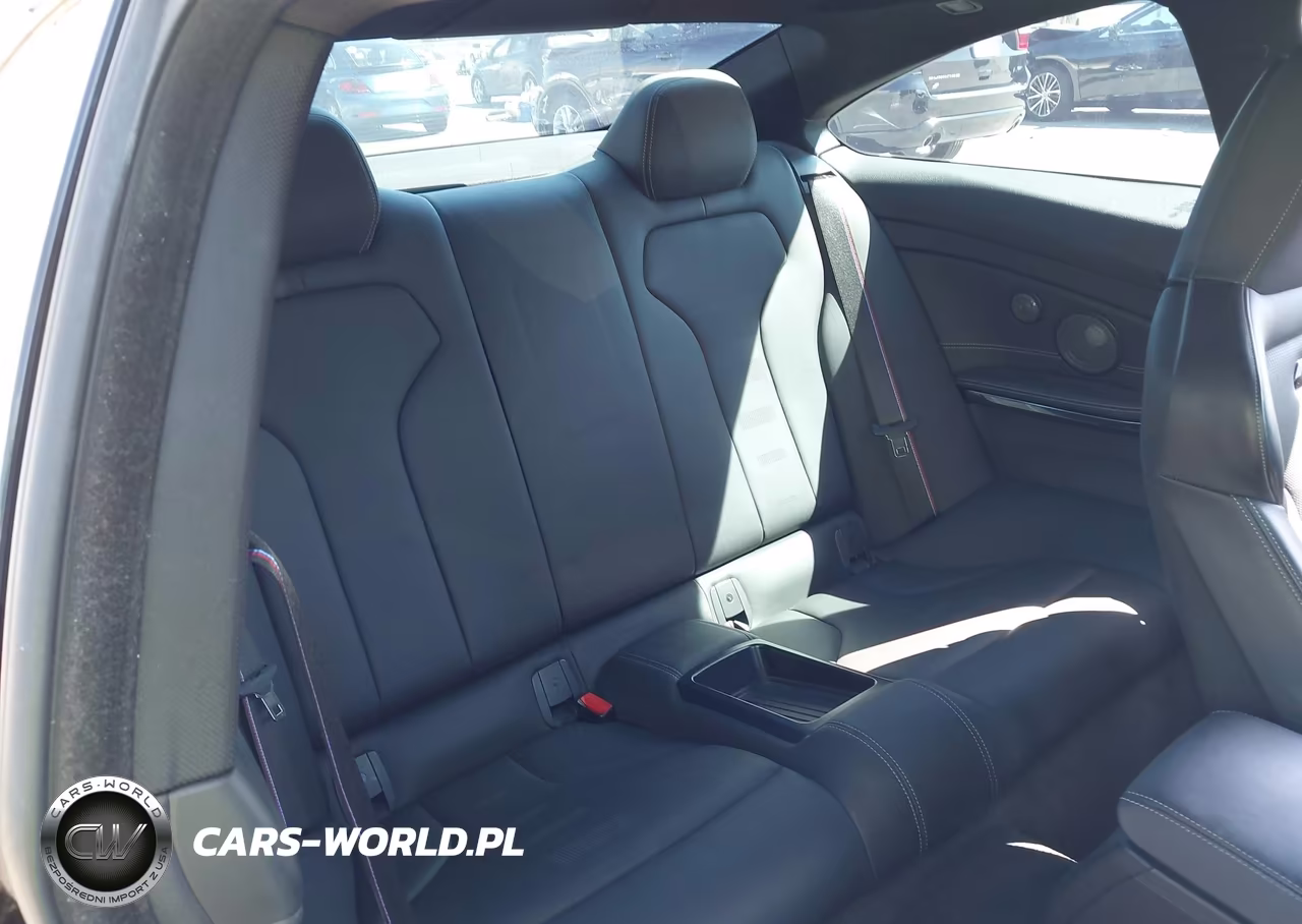 2019 BMW M4 VIN:WBS4Y9C53KAG67501 - 8