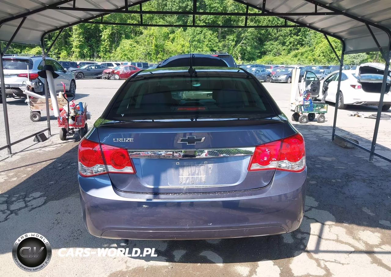 2013 Chevrolet Cruze Ls Auto VIN:1G1PA5SG7D7150583 - 16
