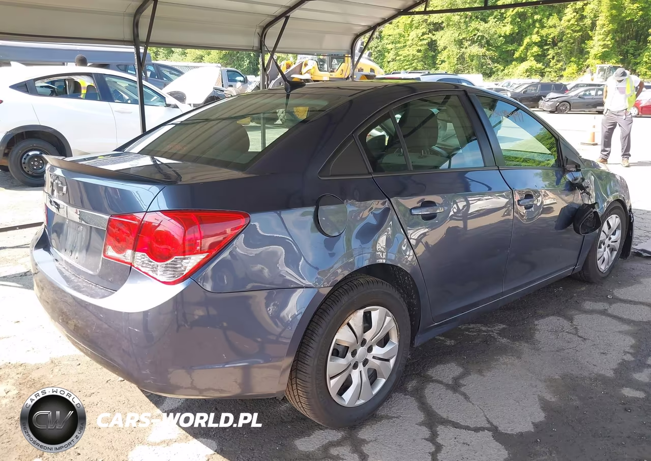 2013 Chevrolet Cruze Ls Auto VIN:1G1PA5SG7D7150583 - 4