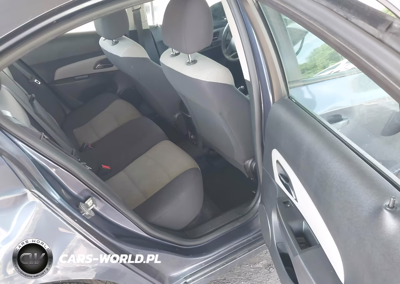 2013 Chevrolet Cruze Ls Auto VIN:1G1PA5SG7D7150583 - 8