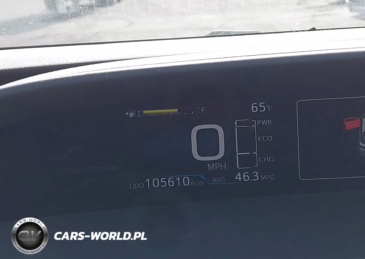 2018 Toyota Prius Prime Plus VIN:JTDKARFPXJ3081197 - 15