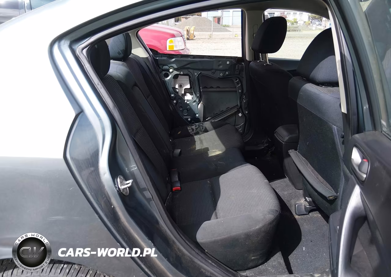 2012 Mazda Mazda3 I Touring VIN:JM1BL1V83C1647513 - 8