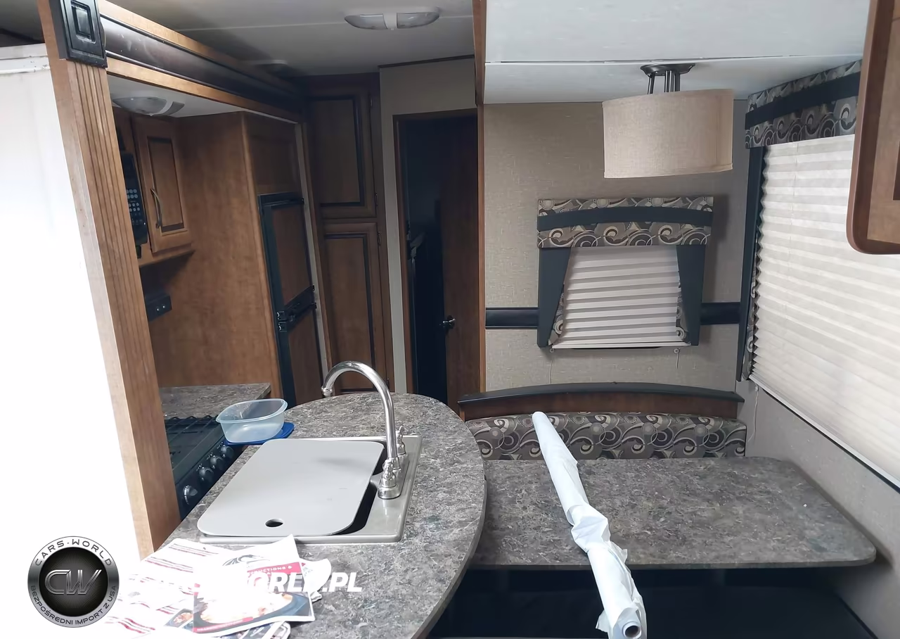 2016 Crossroads Zinger Zt328S VIN:4V0TC3323GJ008848 - 8