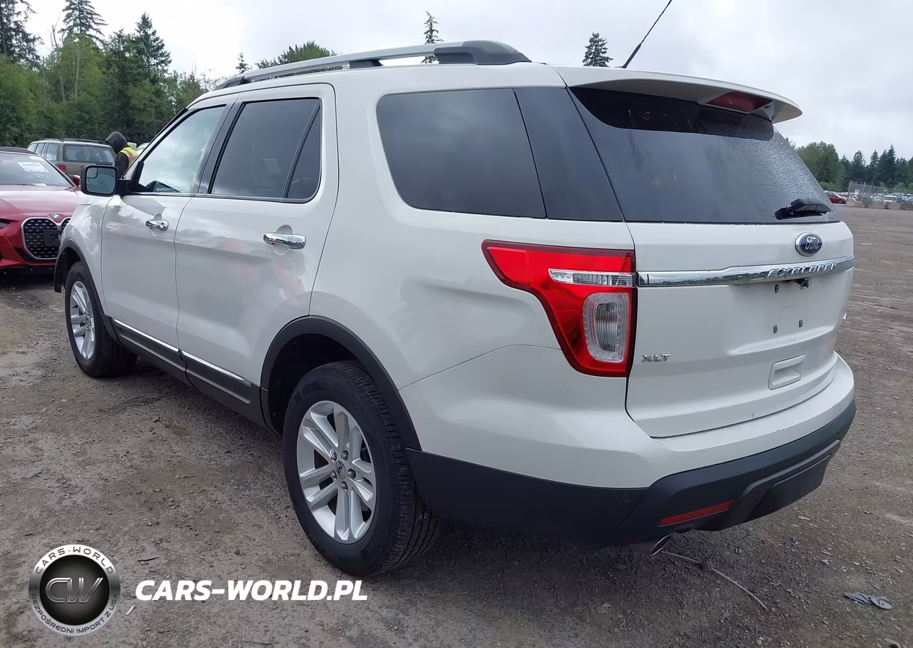 2011 Ford Explorer Xlt VIN:1FMHK8D86BGA65839 - 3