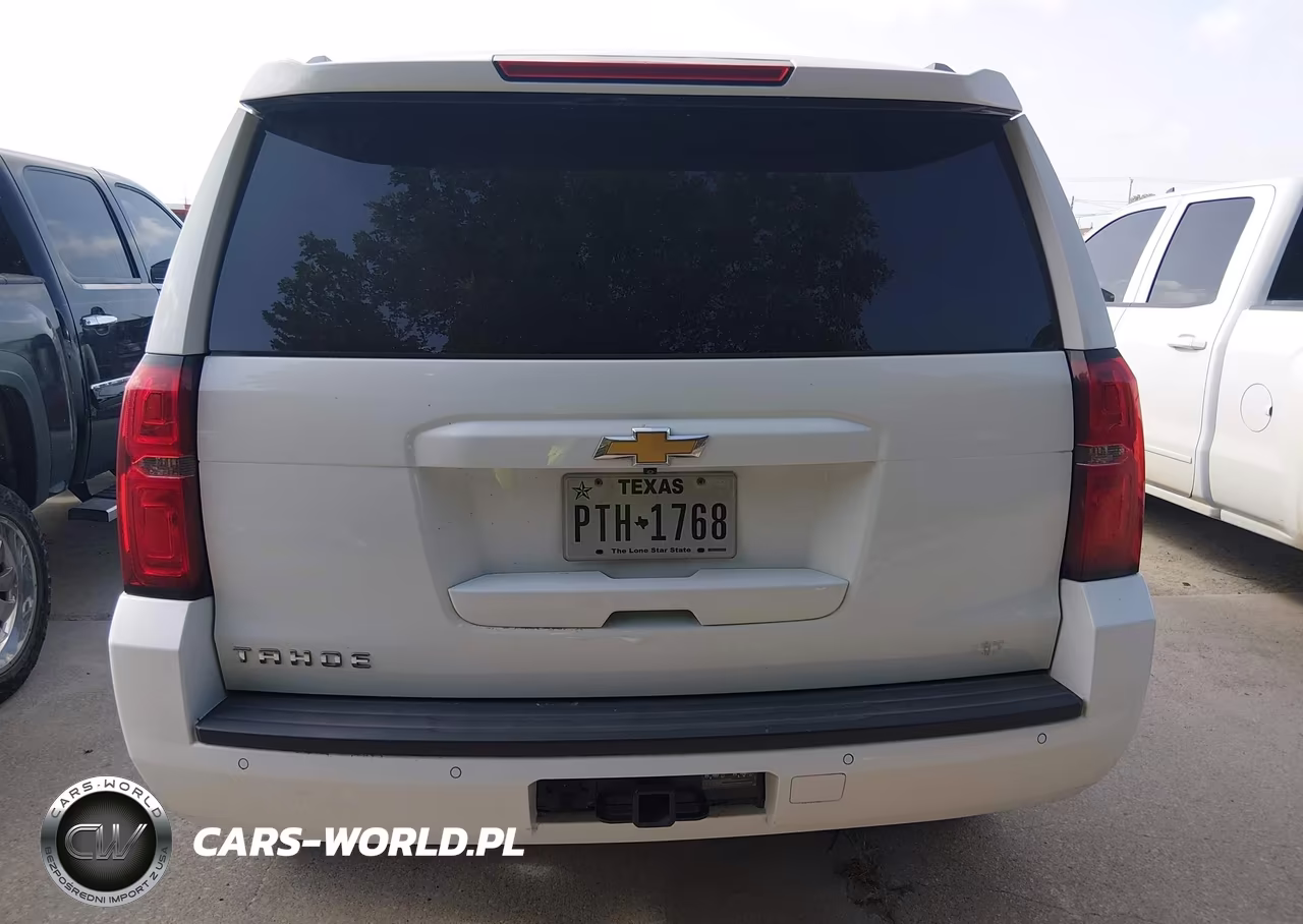 2018 Chevrolet Tahoe Ls VIN:1GNSCAKC0JR223091 - 16