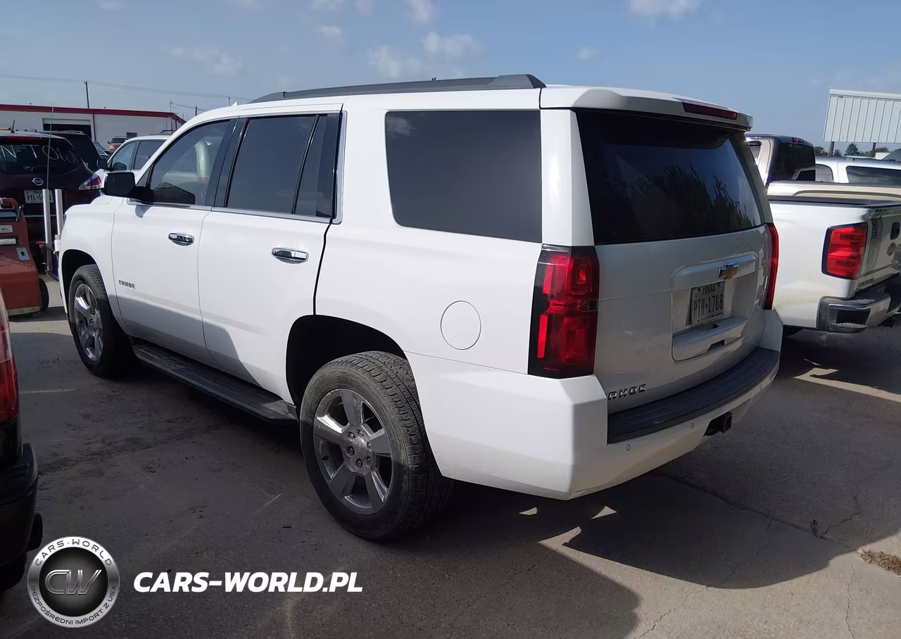 2018 Chevrolet Tahoe Ls VIN:1GNSCAKC0JR223091 - 3
