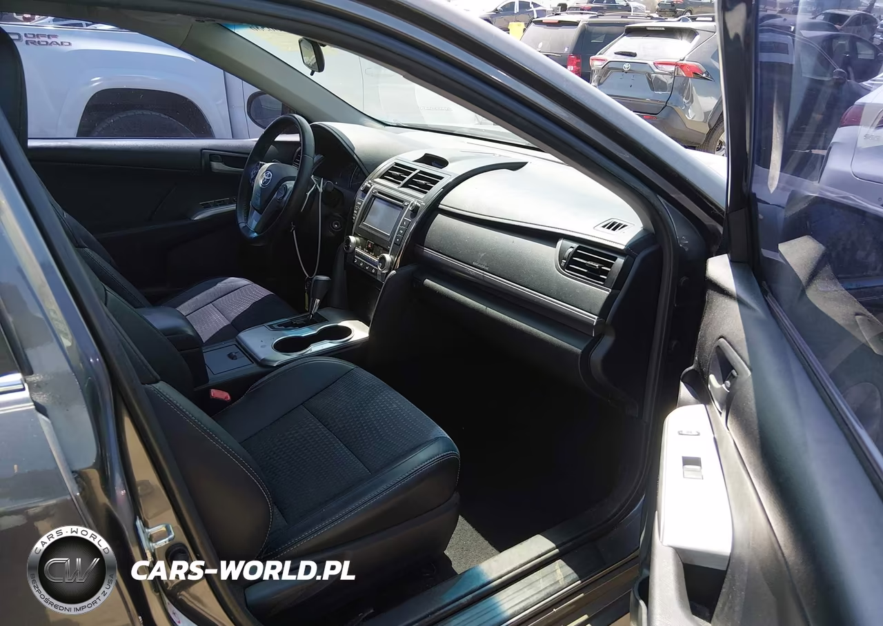 2014 Toyota Camry Se Sport VIN:4T1BF1FK5EU753086 - 5