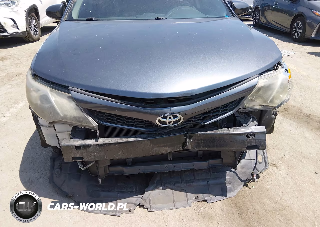 2014 Toyota Camry Se Sport VIN:4T1BF1FK5EU753086 - 6