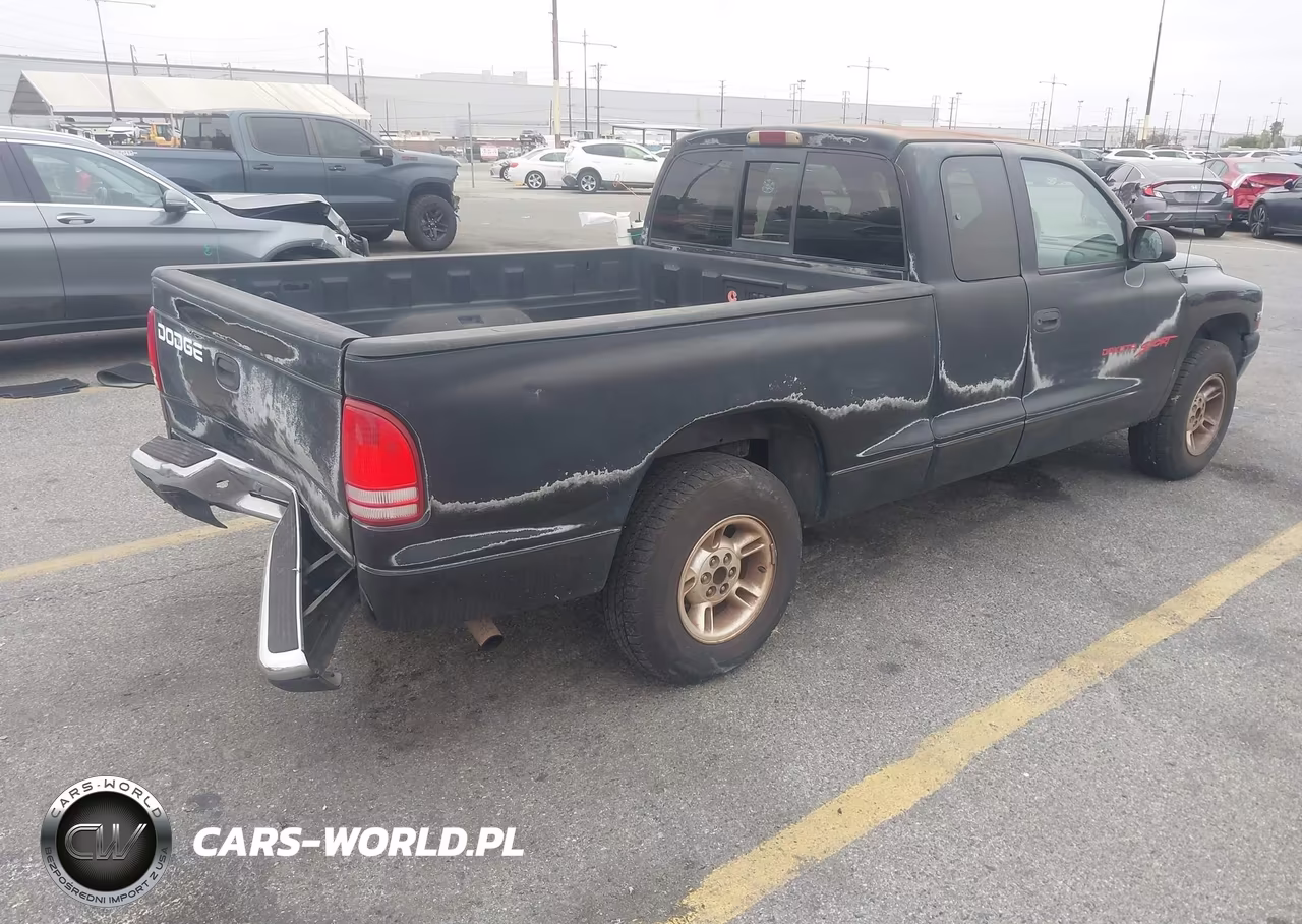 1999 Dodge Dakota Slt-Sport VIN:1B7GL22X1XS303136 - 4