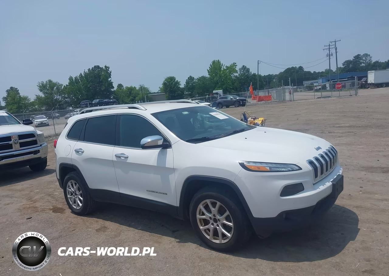 2016 Jeep Cherokee Latitude VIN:1C4PJMCB9GW130575 - 13