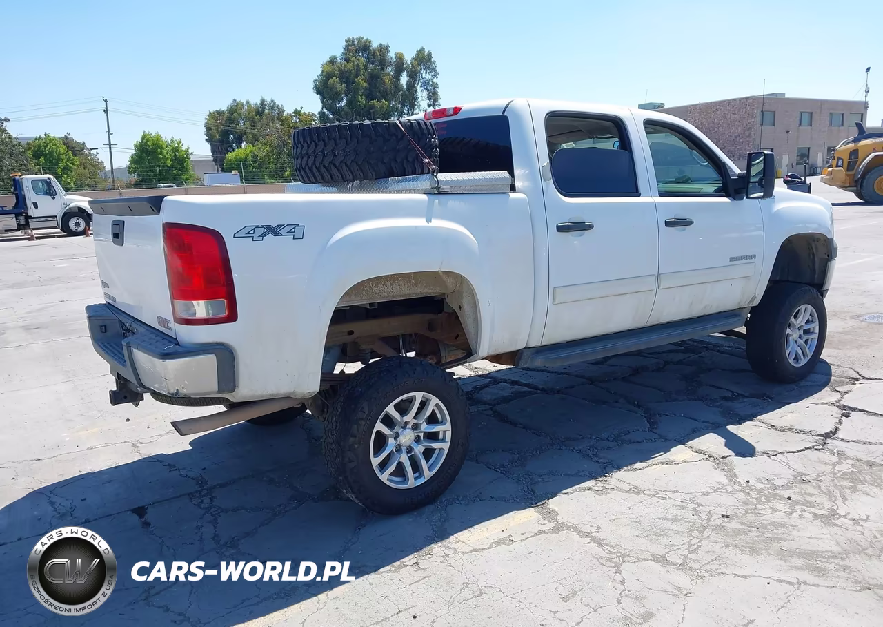 2011 GMC Sierra 1500 Hybrid 3Ha VIN:3GTU2YEJ8BG163635 - 4