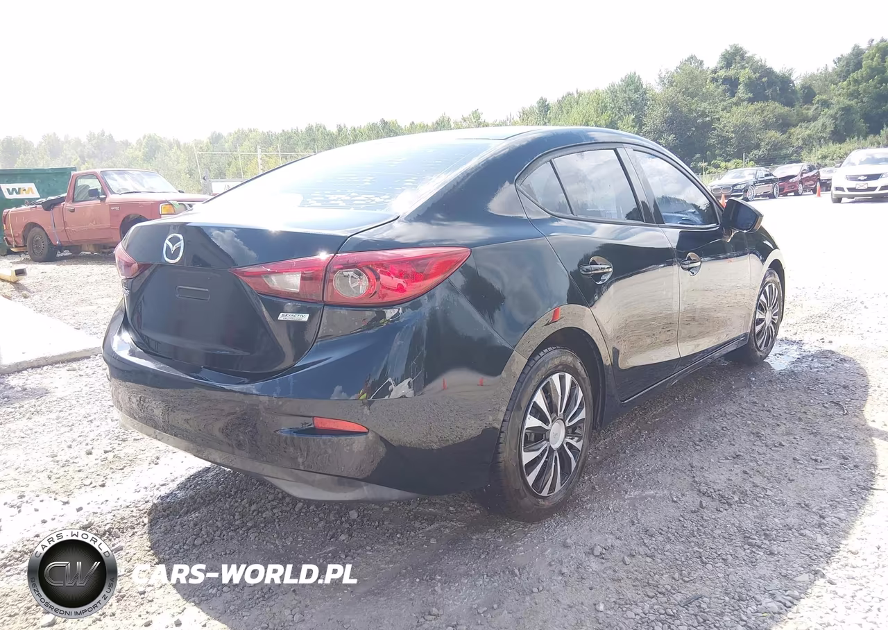 2015 Mazda Mazda3 I Sport VIN:3MZBM1U70FM173028 - 4
